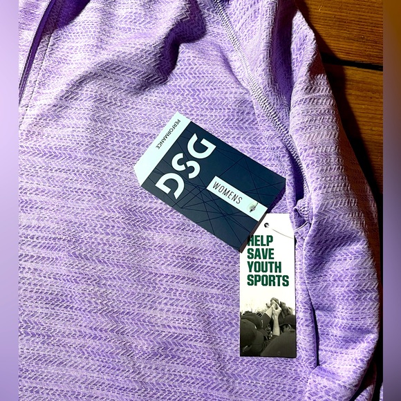 DSG lightweight pullover - Picture 2 of 3